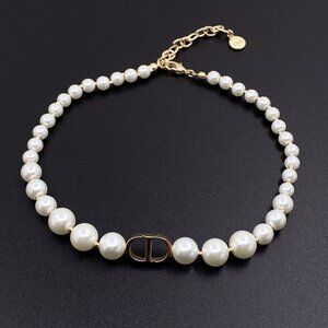 Dior pearl necklace✅✅✅